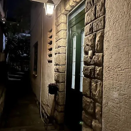 Διαμέρισμα Neimar House *